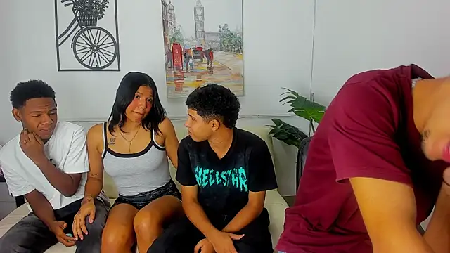 Snapshot of nobodyknows01 chatting on 02-23-26, 08:09 nobodyknows01 online show from 02-23-26, 08:09