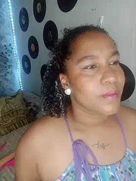 Snapshot of medusafox_ chatting on 05-22-26, 04:43 medusafox online show from 05-22-26, 04:43