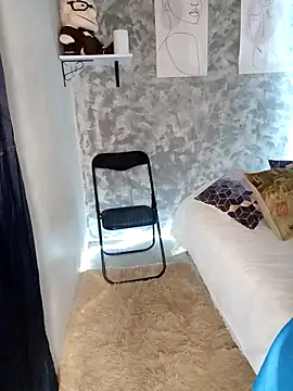 medusafox  online show from 03-25-26, 04:34