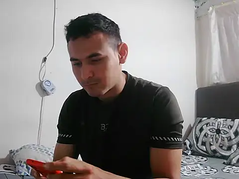 Snapshot of anthony-10 chatting on 02-26-26, 10:32 anthony-10 online show from 02-26-26, 10:32