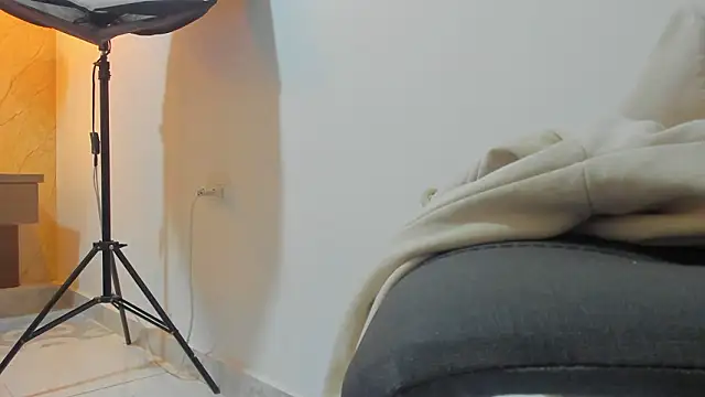 Miia03 online show from 03-28-26, 11:33