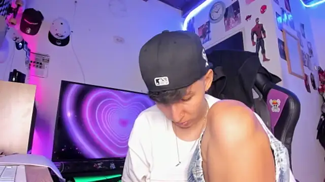 MIKEFONSE- online show from 03-07-26, 12:39