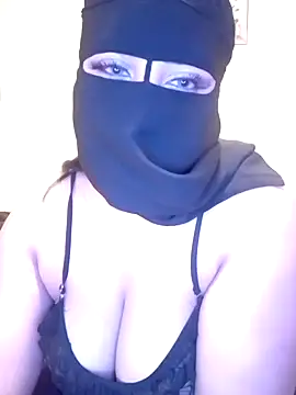 madleen Mm online show from 07-28-26, 10:34