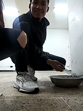 MaskedLatinaX online show from 04-09-26, 04:46