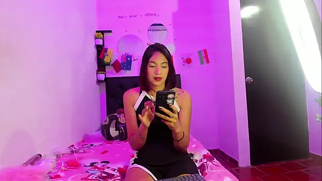 sapphire brown20 online show from 07-17-26, 11:02