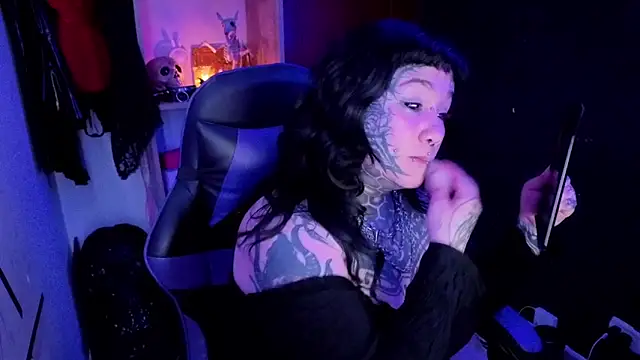 aradia 66 online show from 03-18-26, 03:42