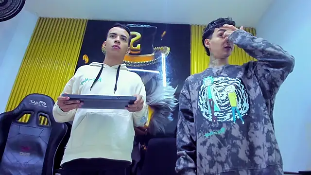 angel boy xxx online show from 03-02-26, 01:40