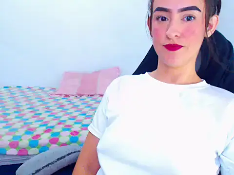 dreamgirlxxx1 online show from 07-12-26, 09:37
