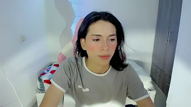 Larry craft online show from 04-17-26, 08:33