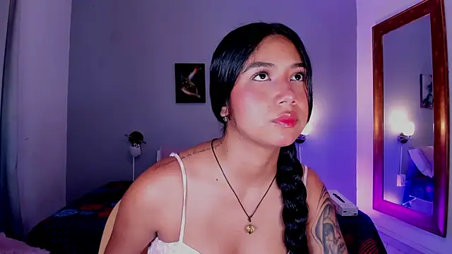 KimTaylorW online show from 06-05-26, 02:16