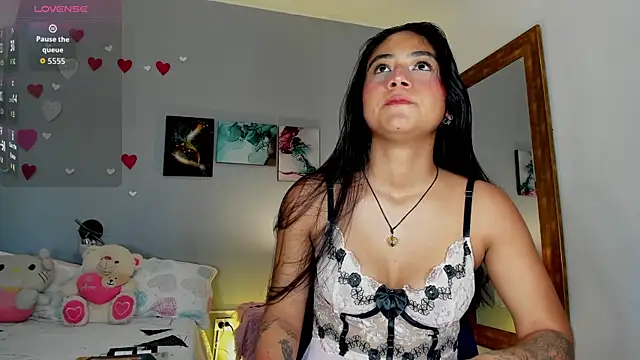 Snapshot of KimTaylorW chatting on 03-09-26, 07:39 KimTaylorW online show from 03-09-26, 07:39