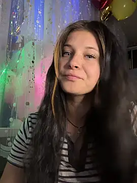 Snapshot of _Anna_cutie_ chatting on 06-02-26, 07:25 Anna cutie online show from 06-02-26, 07:25