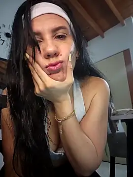 sashaaqueen online show from 04-09-26, 02:24