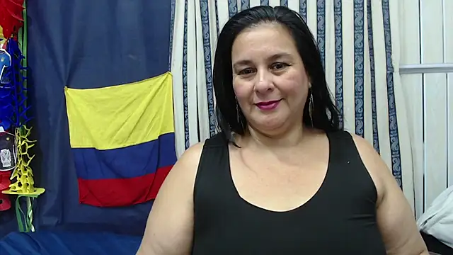 Sharlot curvy online show from 06-21-26, 11:43