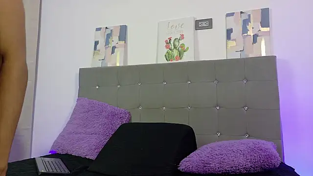 Eros Lux online show from 07-26-26, 03:52