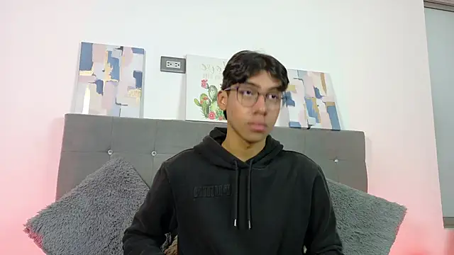 Eros Lux online show from 06-10-26, 12:28