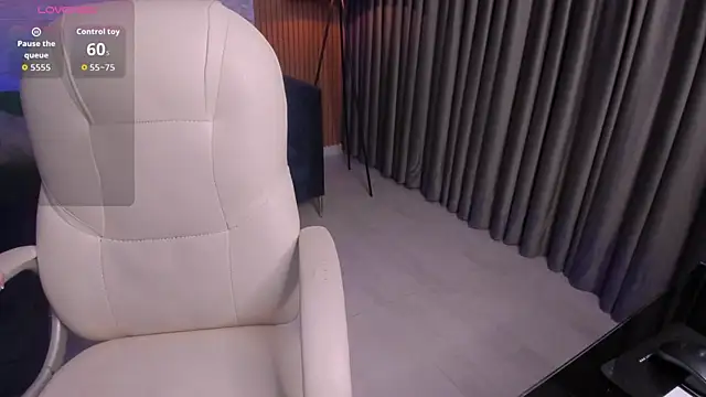 Snapshot of ANGIE-SMITH chatting on 05-15-26, 11:19 ANGIE-SMITH online show from 05-15-26, 11:19