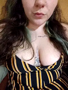 Snapshot of Ahniluap chatting on 02-23-26, 11:27 Ahniluap online show from 02-23-26, 11:27