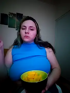 Snapshot of Ahniluap chatting on 02-27-26, 03:29 Ahniluap online show from 02-27-26, 03:29