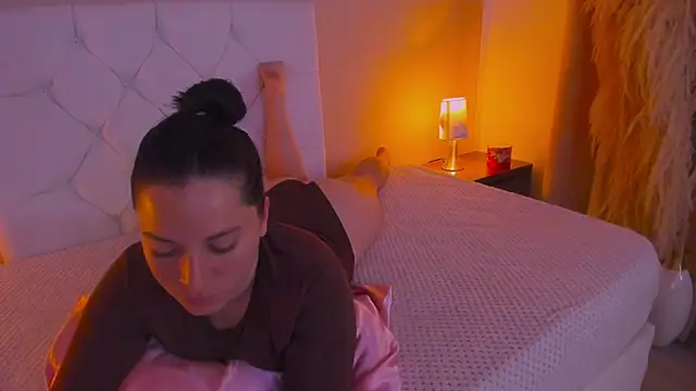 Dollhell online show from 04-15-26, 11:27