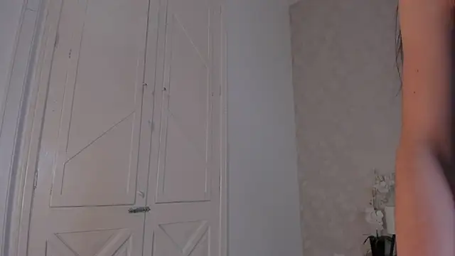 Arii wilde online show from 03-28-26, 12:17