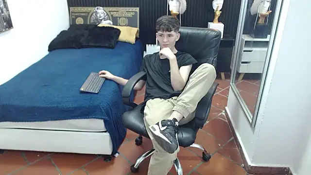 trevor mob online show from 06-10-26, 04:52
