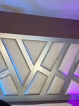 Ashleeyprincess01 online show from 04-14-26, 02:22