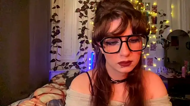 moonvampiq online show from 03-04-26, 06:04