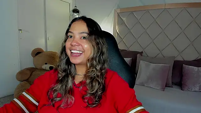 dulce lyraa1 online show from 03-10-26, 04:38