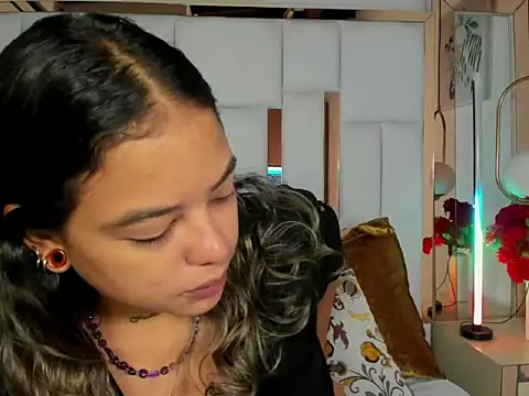 dulce lyraa1 online show from 03-13-26, 10:48