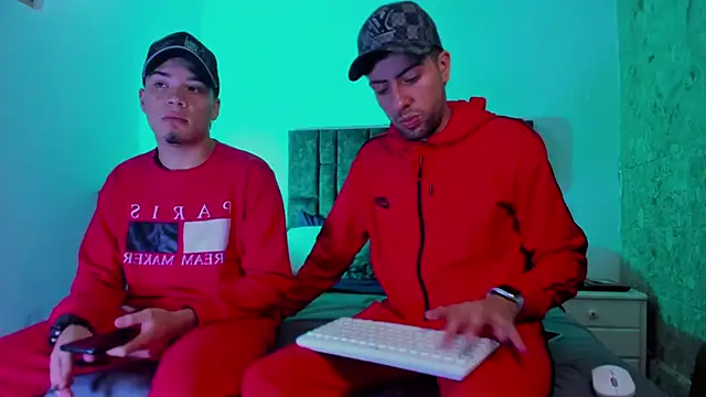 alex and christhoper online show from 04-15-26, 02:06