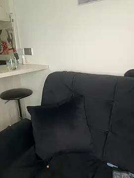 xluxulua online show from 03-05-26, 11:21