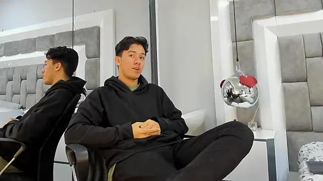 Austin Reedss online show from 02-26-26, 12:16