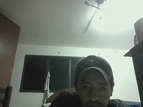 Snapshot of _iluvatar_ chatting on 06-05-26, 07:36 iluvatar online show from 06-05-26, 07:36