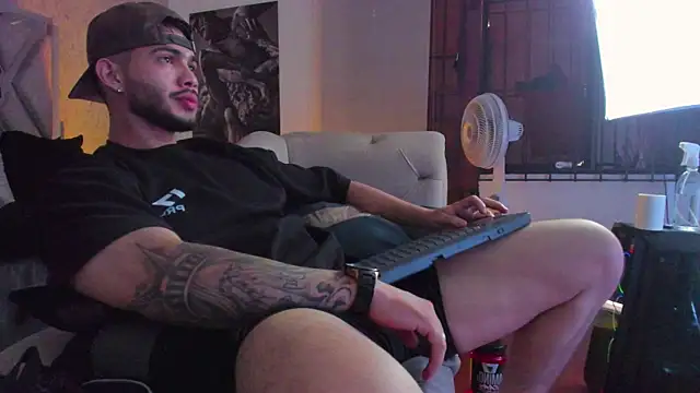 Vincentblack online show from 06-20-26, 07:30