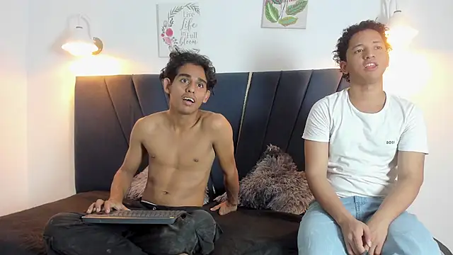 Snapshot of lio18_cum chatting on 03-01-26, 12:32 lio18 cum online show from 03-01-26, 12:32