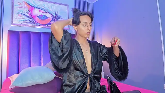 Elisasue online show from 03-13-26, 01:32