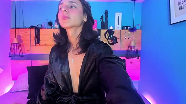 Elisasue online show from 03-06-26, 03:56