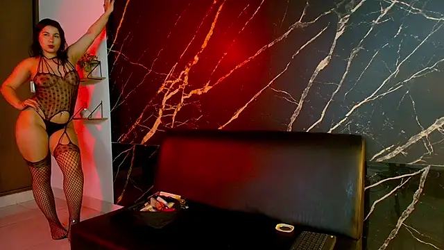 Snapshot of venus_laurent chatting on 03-01-26, 03:28 venus laurent online show from 03-01-26, 03:28