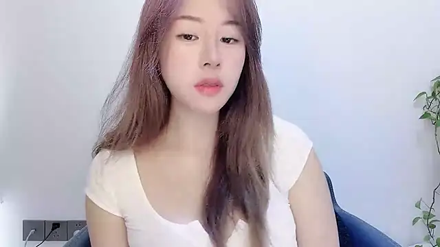 Baixi-01 online show from 04-10-26, 04:08