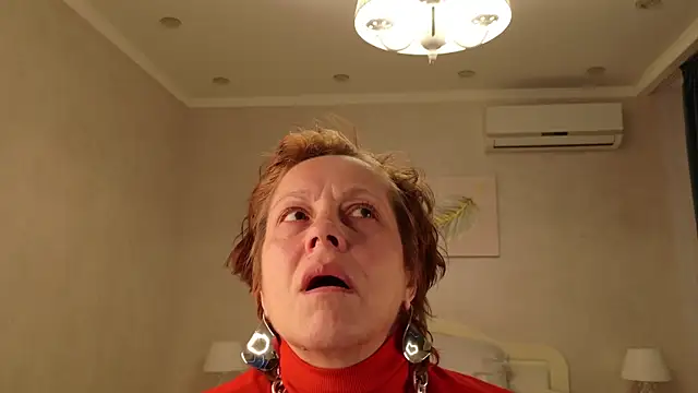 LioraWeiss online show from 04-02-26, 07:48