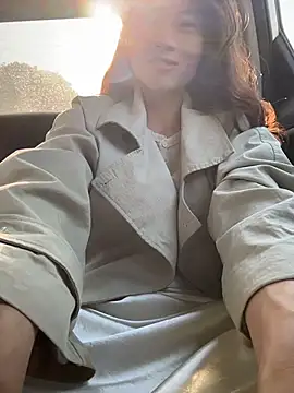 Mia-lp online show from 04-09-26, 01:40