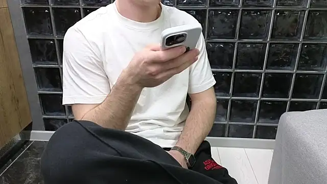 chantatummm online show from 04-12-26, 06:11