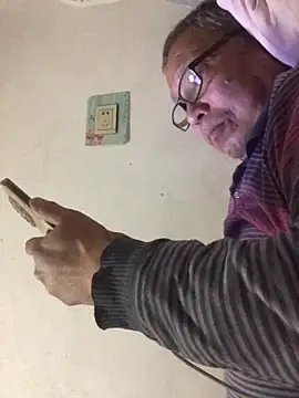 yaocaobi8 online show from 04-03-26, 01:06