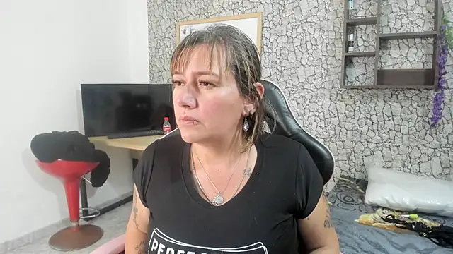Snapshot of nanygp chatting on 05-16-26, 08:52 nanygp online show from 05-16-26, 08:52