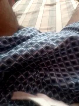 Snapshot of Sam_luv143 chatting on 06-18-26, 12:32 Sam luv143 online show from 06-18-26, 12:32