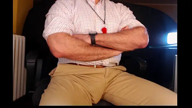 Coach 85 online show from 04-11-26, 10:57