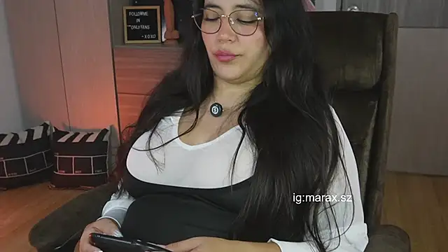 Mara HugeAss online show from 04-04-26, 02:12