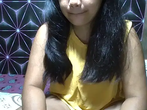 Flowerbebe online show from 03-19-26, 08:20