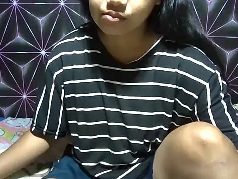 Flowerbebe online show from 03-11-26, 06:57